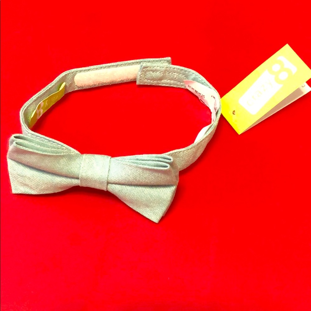 NWT Crazy 8 Bow Tie 🤵‍♂️